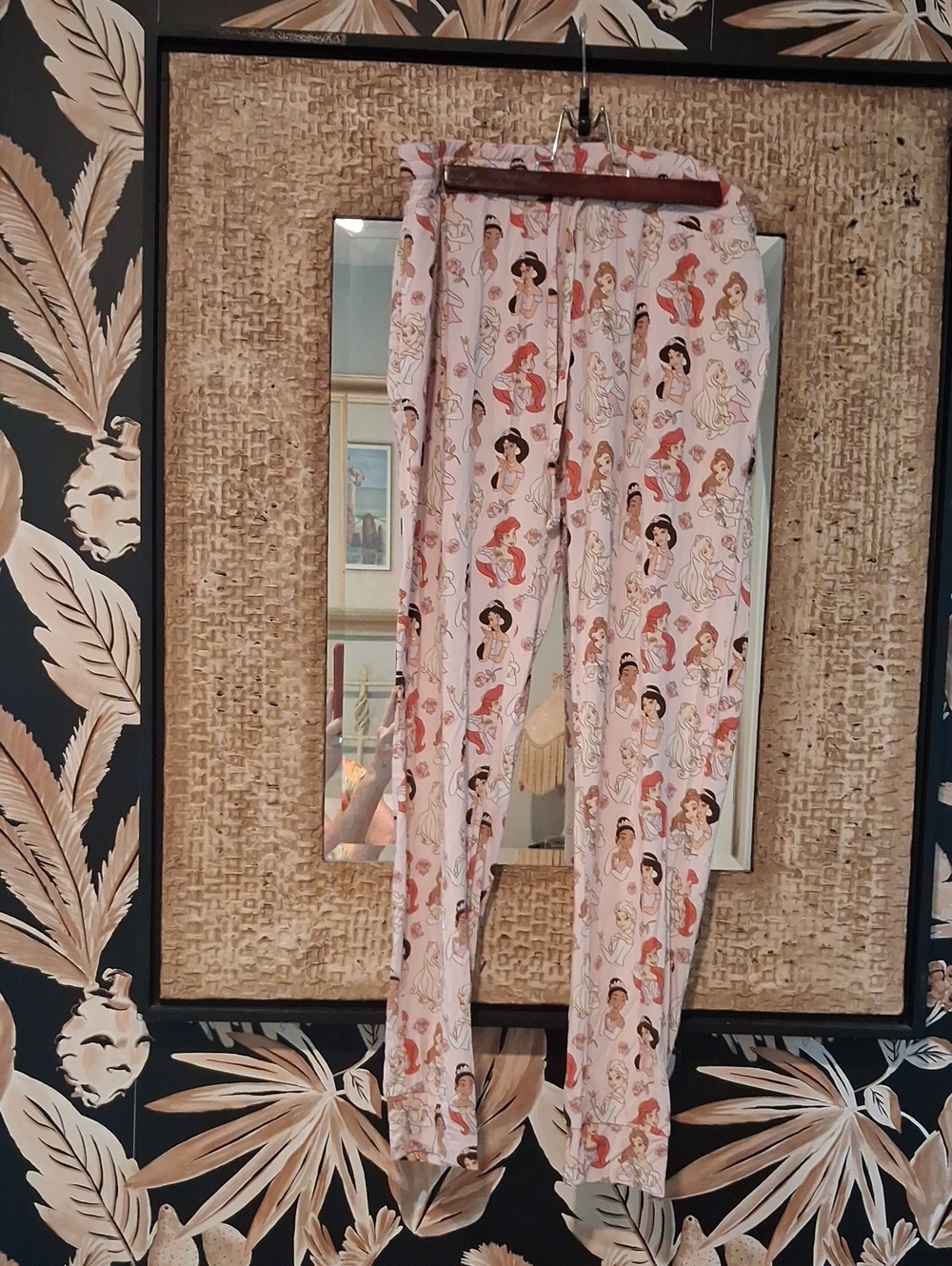 Printed Pink Women's Lounge Leggings